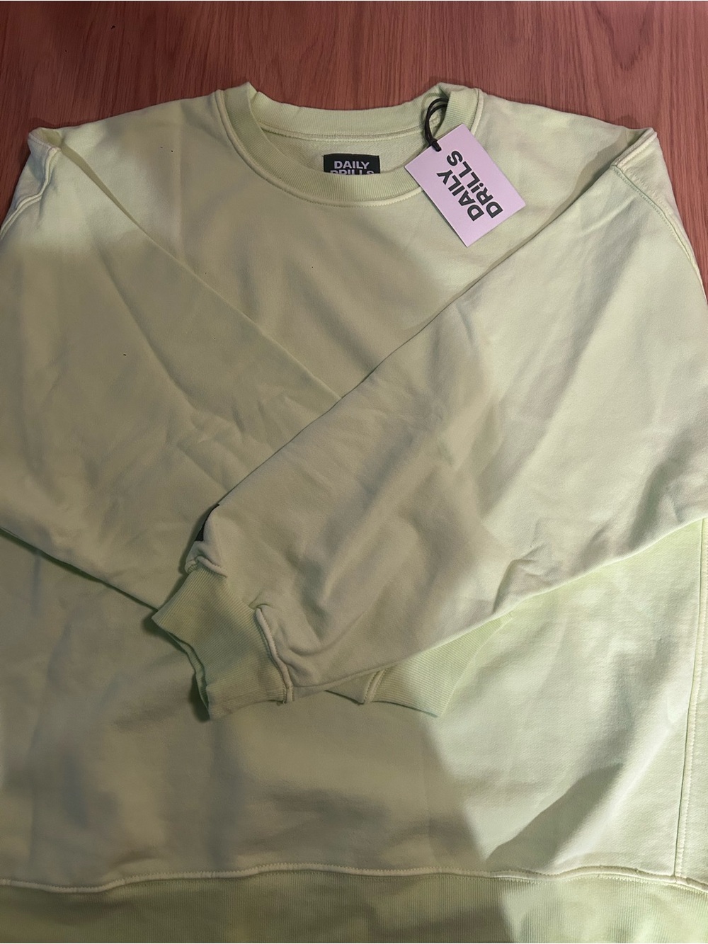 Daily Drills Oversized Crew Sweatshirt - Zilker Green Size M/L NWT - Picture 5 of 12